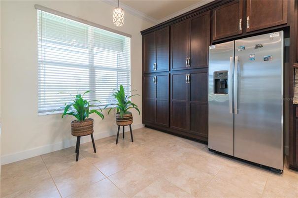 Interior, Kitchen, Pendant Lights, Stainless Steel Appliances