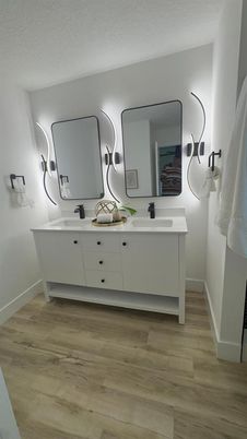 Bathroom, Dual Sink Vanities, Interior, Wood Texture Flooring