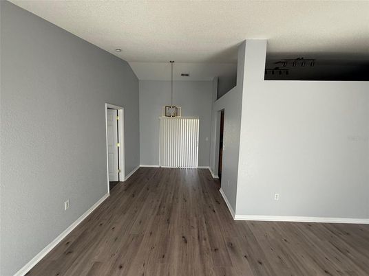 Interior, Pendant Lights, Wood Texture Flooring