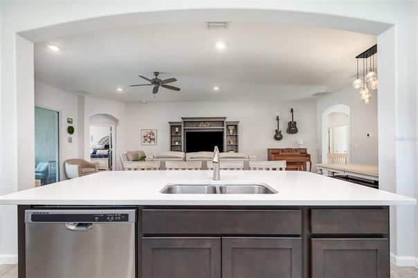 Interior, Kitchen, Living room, Pendant Lights, Recessed Lighting