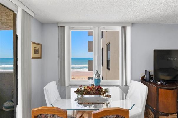 Dining room, Interior, Water