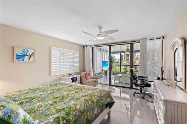 Bedroom, Home Office, Interior, Water