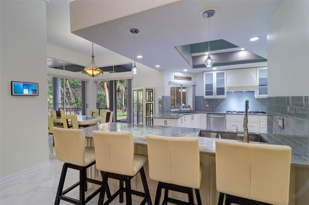Dining room, Interior, Kitchen, Marble, Pendant Lights, Recessed Lighting