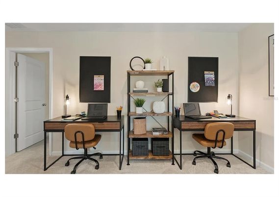 Home Office, Interior