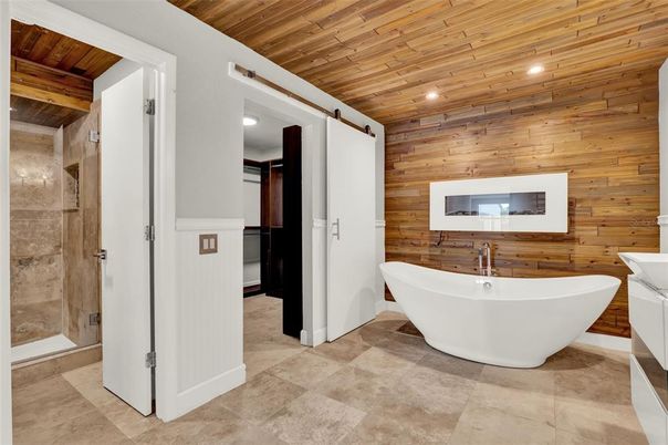 Bathroom, Free Standing Baths, Glass Shower, Interior, Recessed Lighting, Wooden Ceilings, Wooden Walls