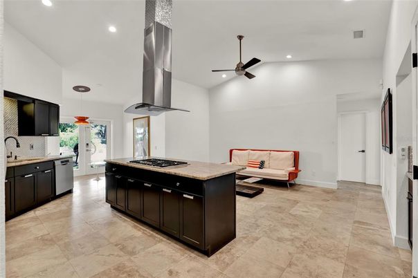 Interior, Kitchen, Living room, Pendant Lights, Recessed Lighting