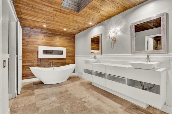 Bathroom, Dual Sink Vanities, Free Standing Baths, Interior, Recessed Lighting, Wooden Ceilings, Wooden Walls