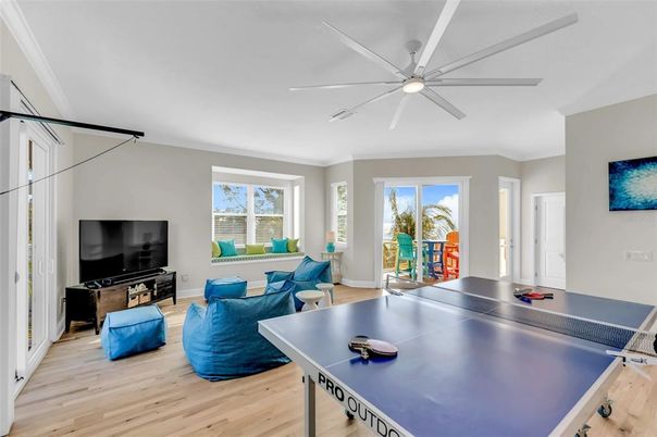 Game Room, Interior, Living room, Wood Texture Flooring