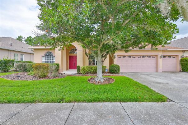 Attached, Exterior, Facade, Ranch