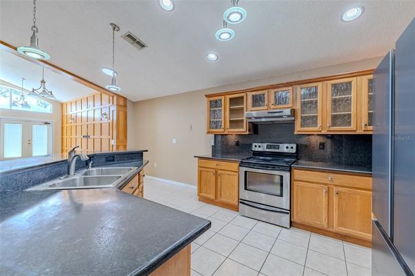 Interior, Kitchen, Pendant Lights, Recessed Lighting, Stainless Steel Appliances