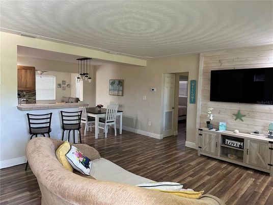 Dining room, Interior, Kitchen, Pendant Lights, Wood Texture Flooring
