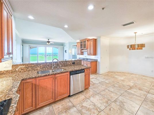 Interior, Kitchen, Pendant Lights, Recessed Lighting