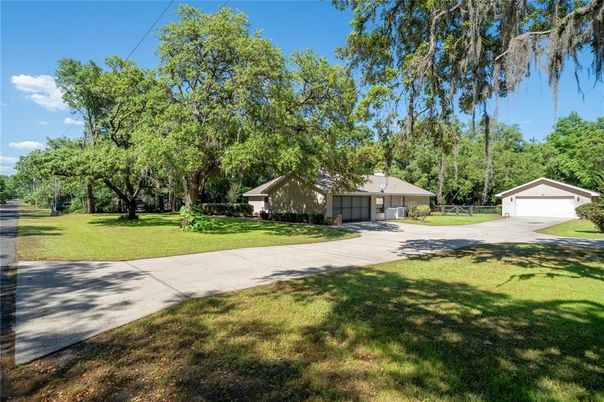 Backyard, Detached Garage, Exterior