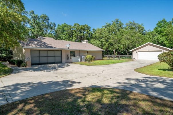 Backyard, Detached Garage, Exterior