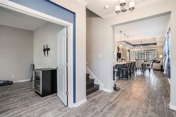 Chandelier, Dining room, Interior, Pendant Lights, Recessed Lighting, Wood Texture Flooring