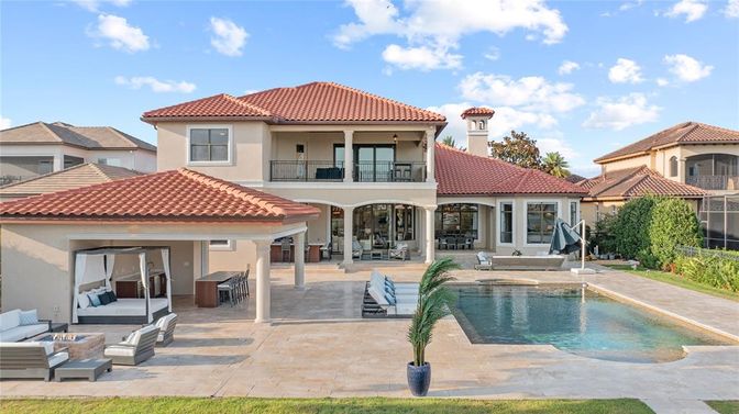 Exterior, Pool