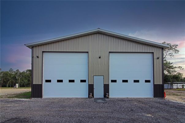 Detached Garage, Exterior