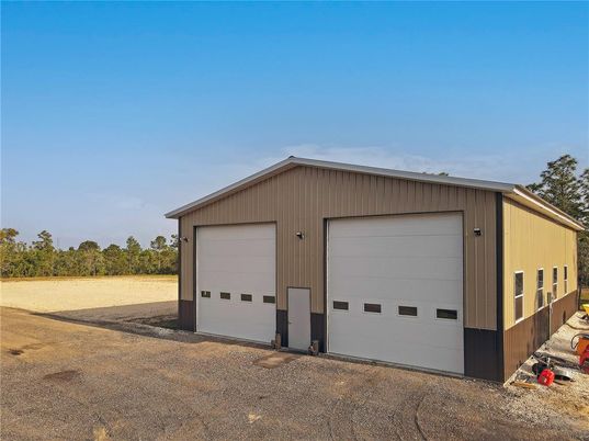 Detached Garage, Exterior