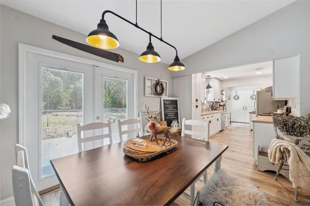 Dining room, Interior, Kitchen, Pendant Lights, Recessed Lighting, Wood Texture Flooring