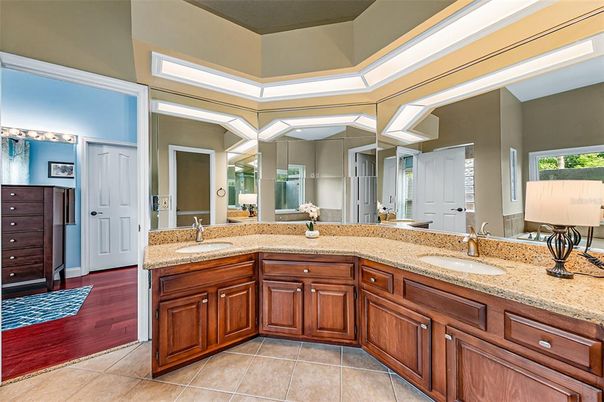 Bathroom, Dual Sink Vanities, Interior, Wood Texture Flooring