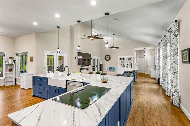 Interior, Kitchen, Pendant Lights, Recessed Lighting, Wood Texture Flooring