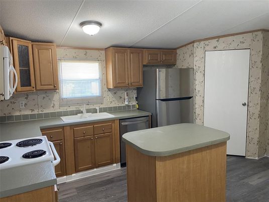 Interior, Kitchen, Wood Texture Flooring