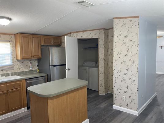 Interior, Kitchen, Washer, Wood Texture Flooring