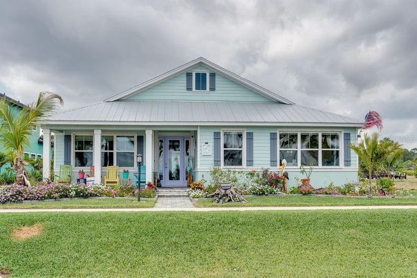 Exterior, Facade, Farmhouse