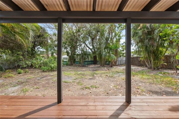 Backyard, Exterior