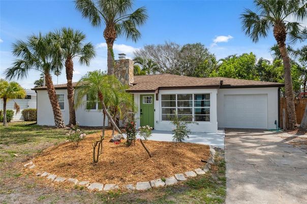 Attached, Backyard, Exterior, Facade, Ranch