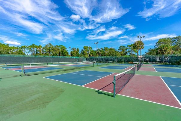Exterior, Tennis Courts