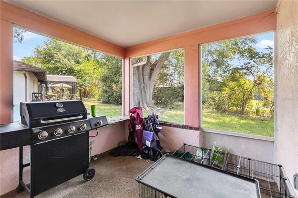 Exterior, Sun Room