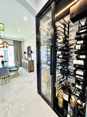 Interior, Pendant Lights, Recessed Lighting, Wine Storage