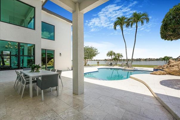 Exterior, Pool, Water