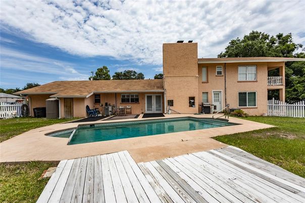 Backyard, Exterior, Pool