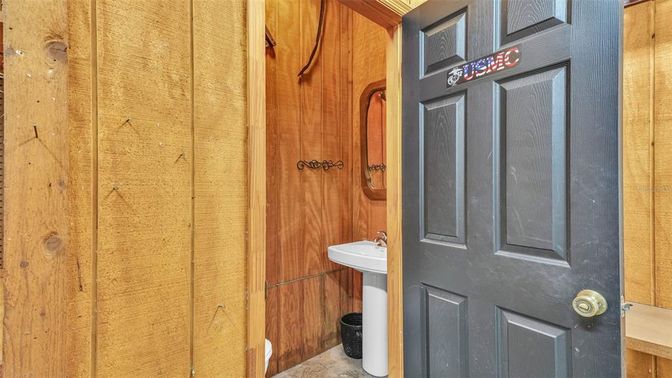 Bathroom, Interior