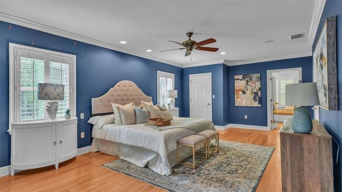 Bedroom, Interior, Recessed Lighting, Wood Texture Flooring