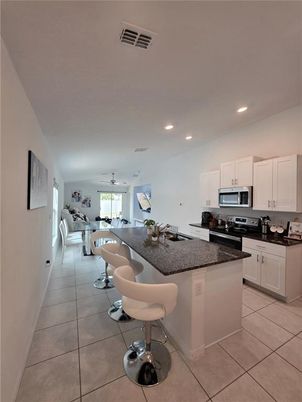 Dining room, Interior, Kitchen, Recessed Lighting