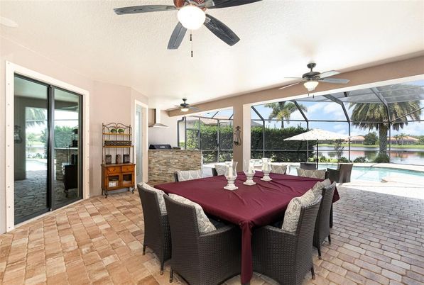 Dining room, Glass Ceilings, Interior, Pool, Sun Room, Water