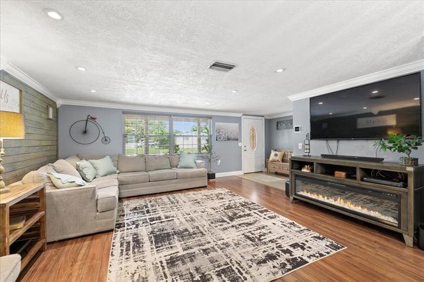 Fireplace, Interior, Living room, Recessed Lighting, Wood Texture Flooring