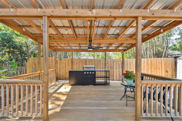 Exterior, Wood Texture Flooring