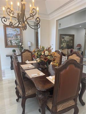 Chandelier, Dining room, Interior