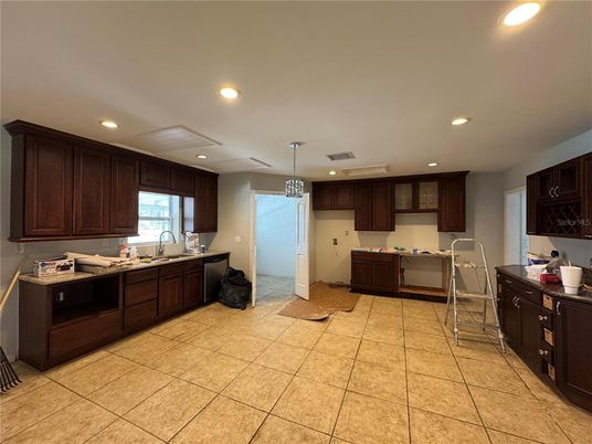 Interior, Kitchen, Pendant Lights, Recessed Lighting
