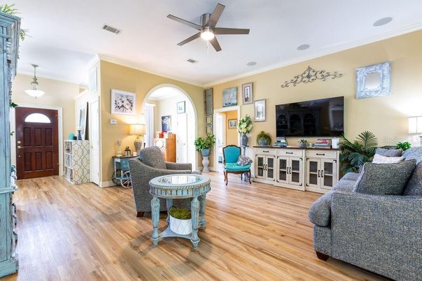 Interior, Living room, Pendant Lights, Wood Texture Flooring