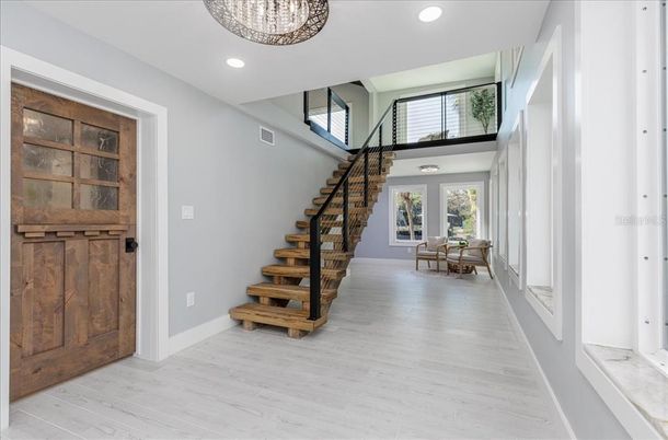 Interior, Recessed Lighting, Wood Texture Flooring