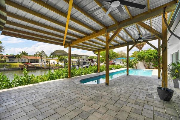 Exterior, Pool, Water