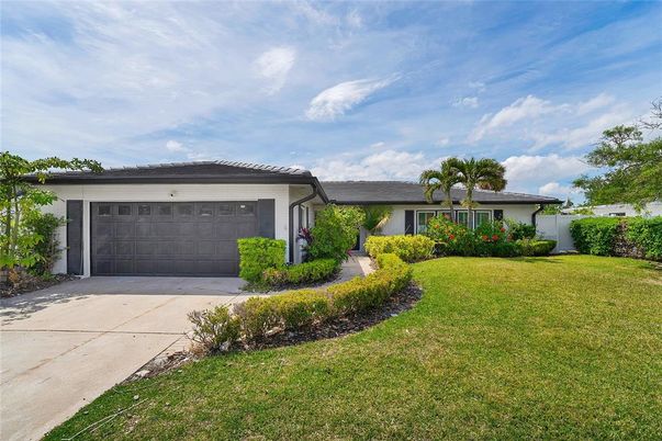 Attached, Backyard, Exterior, Facade, Solar Panels, Ranch