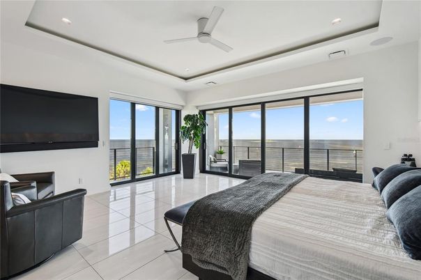 Bedroom, Interior, Recessed Lighting, Water