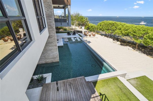 Exterior, Pool, Water