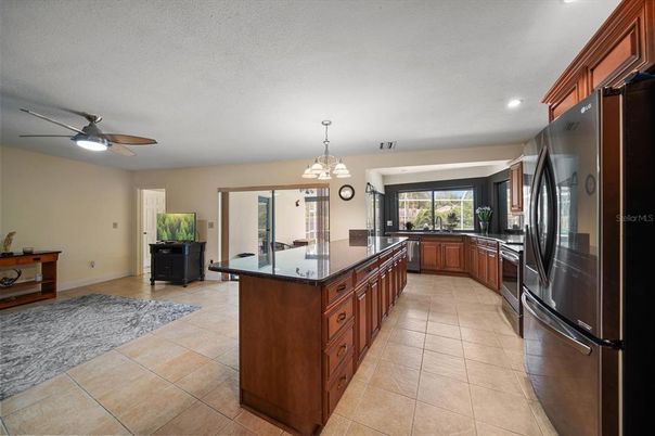 Chandelier, Interior, Kitchen, Recessed Lighting